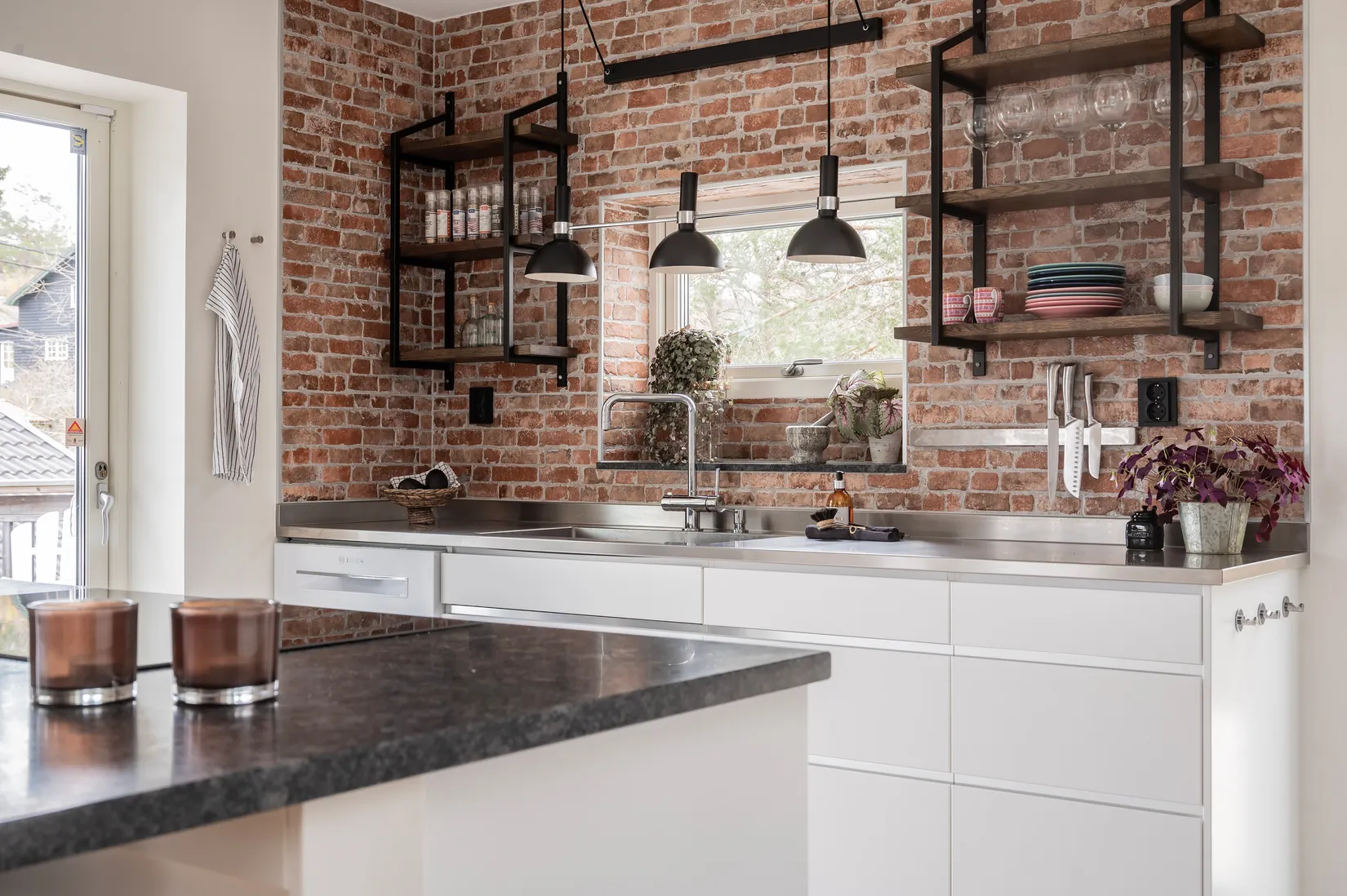 Villa, Midgårdsvägen 17, Stuvsta/Långsjön, Huddinge