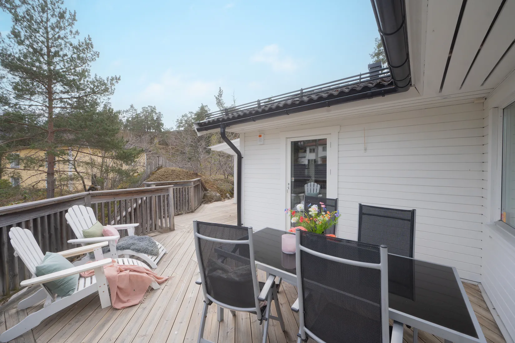 Villa, Midgårdsvägen 17, Stuvsta/Långsjön, Huddinge