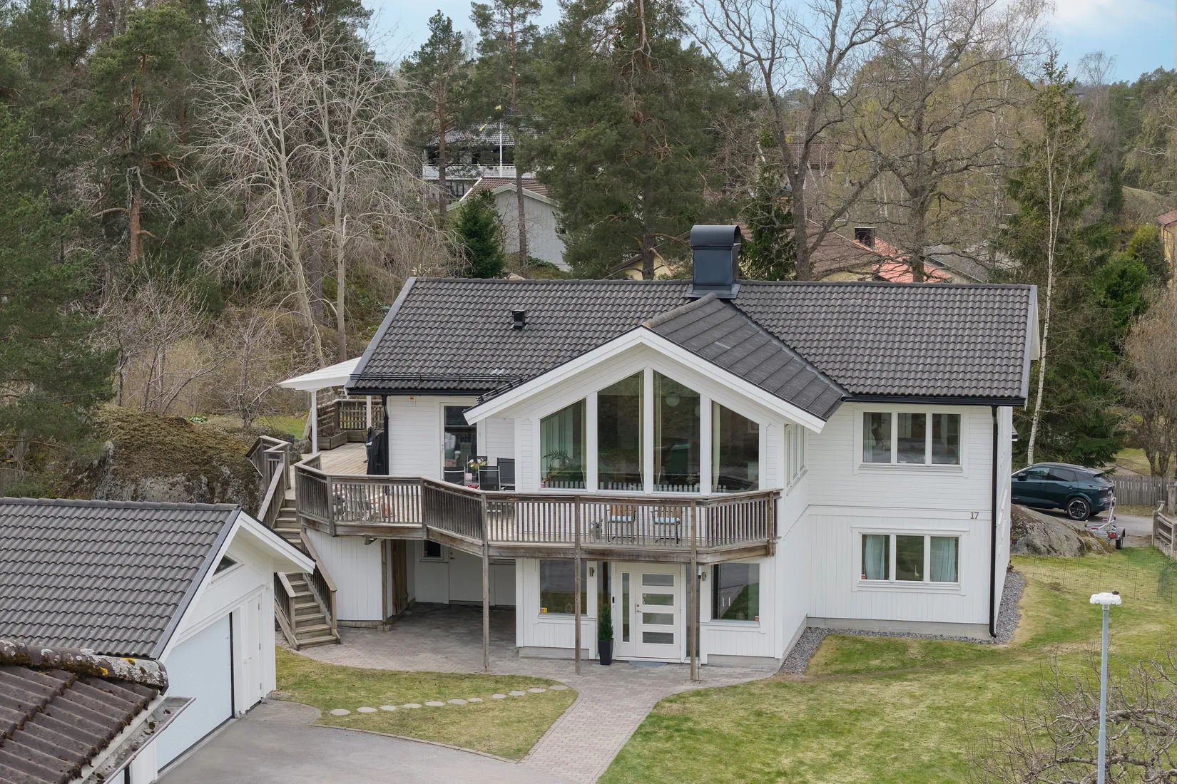 Villa, Midgårdsvägen 17, Stuvsta/Långsjön, Huddinge