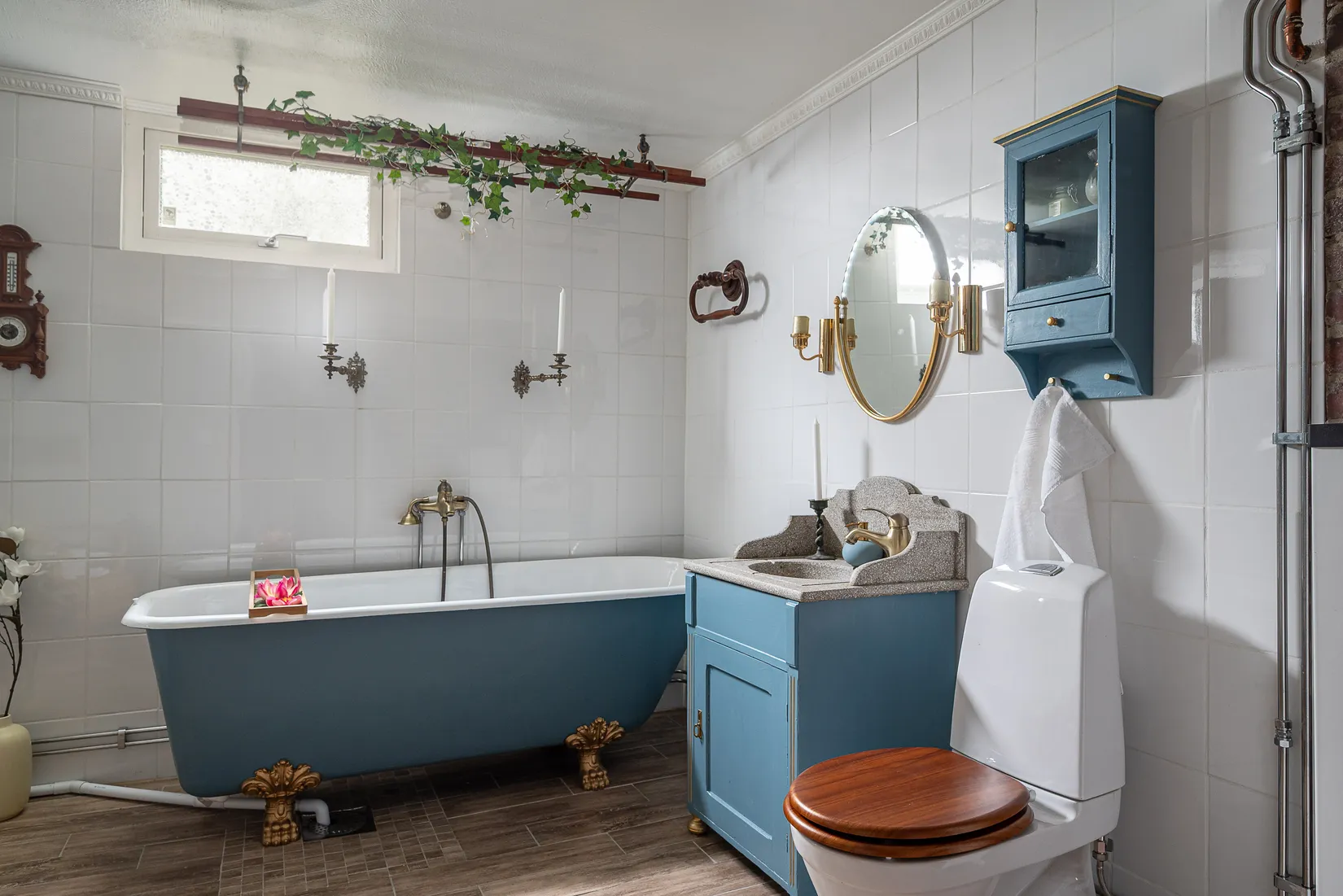 Villa, Mörbygården 4, Vallentuna Centrum, Vallentuna