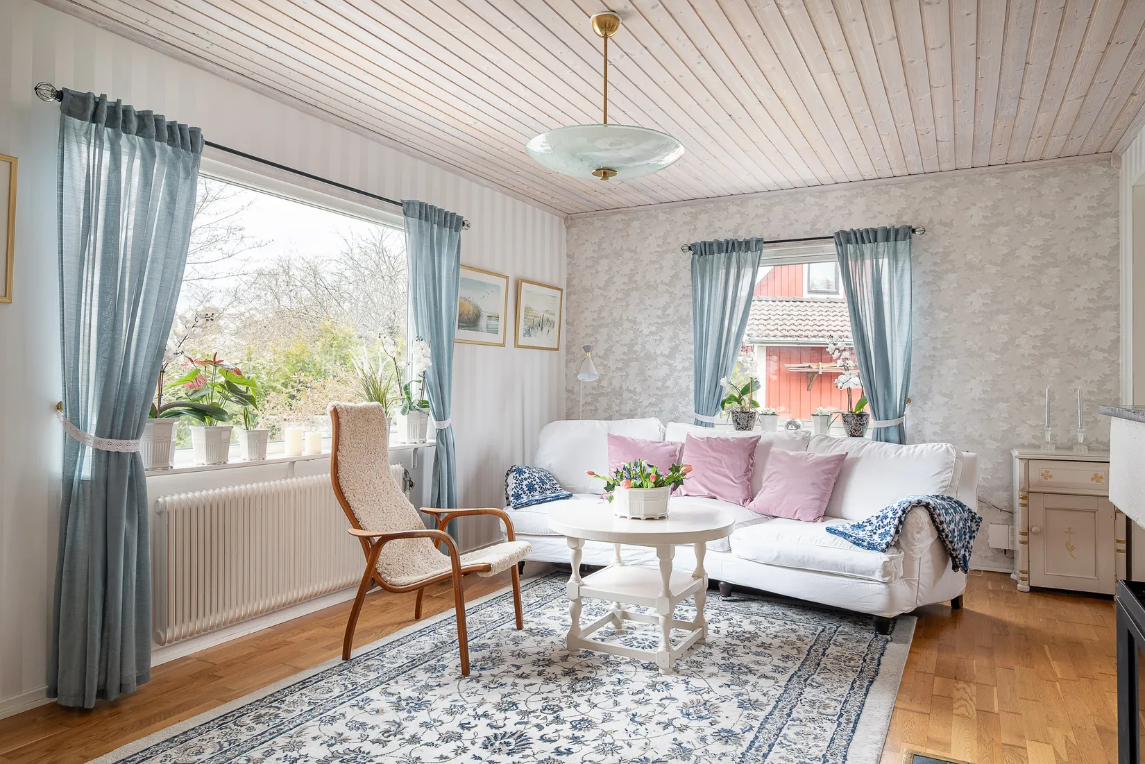 Villa, Mörbygården 4, Vallentuna Centrum, Vallentuna