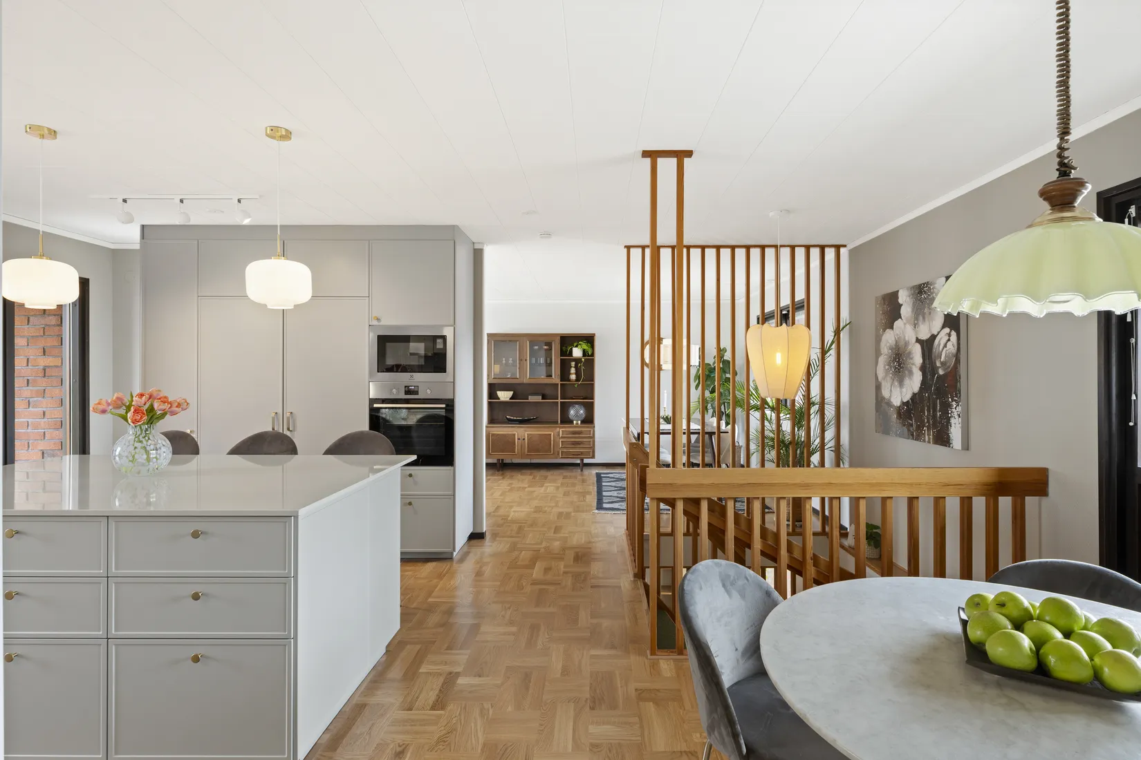 Villa, Genvägen 50, Centrala Knivsta, Knivsta