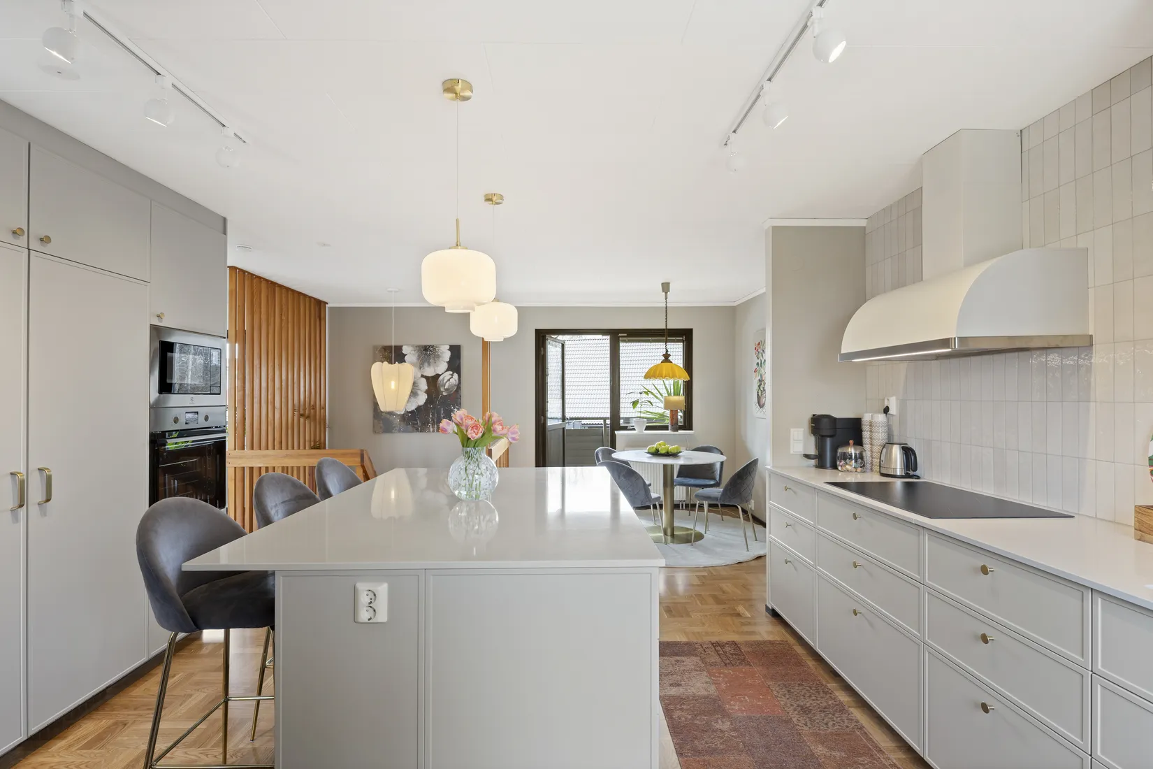 Villa, Genvägen 50, Centrala Knivsta, Knivsta