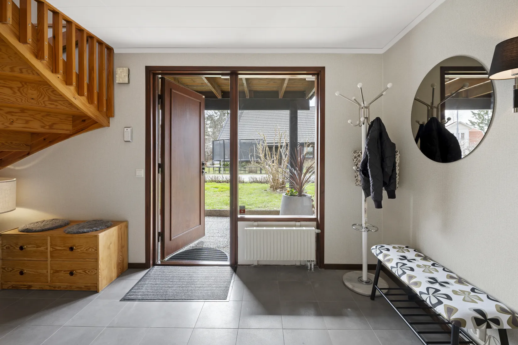 Villa, Genvägen 50, Centrala Knivsta, Knivsta