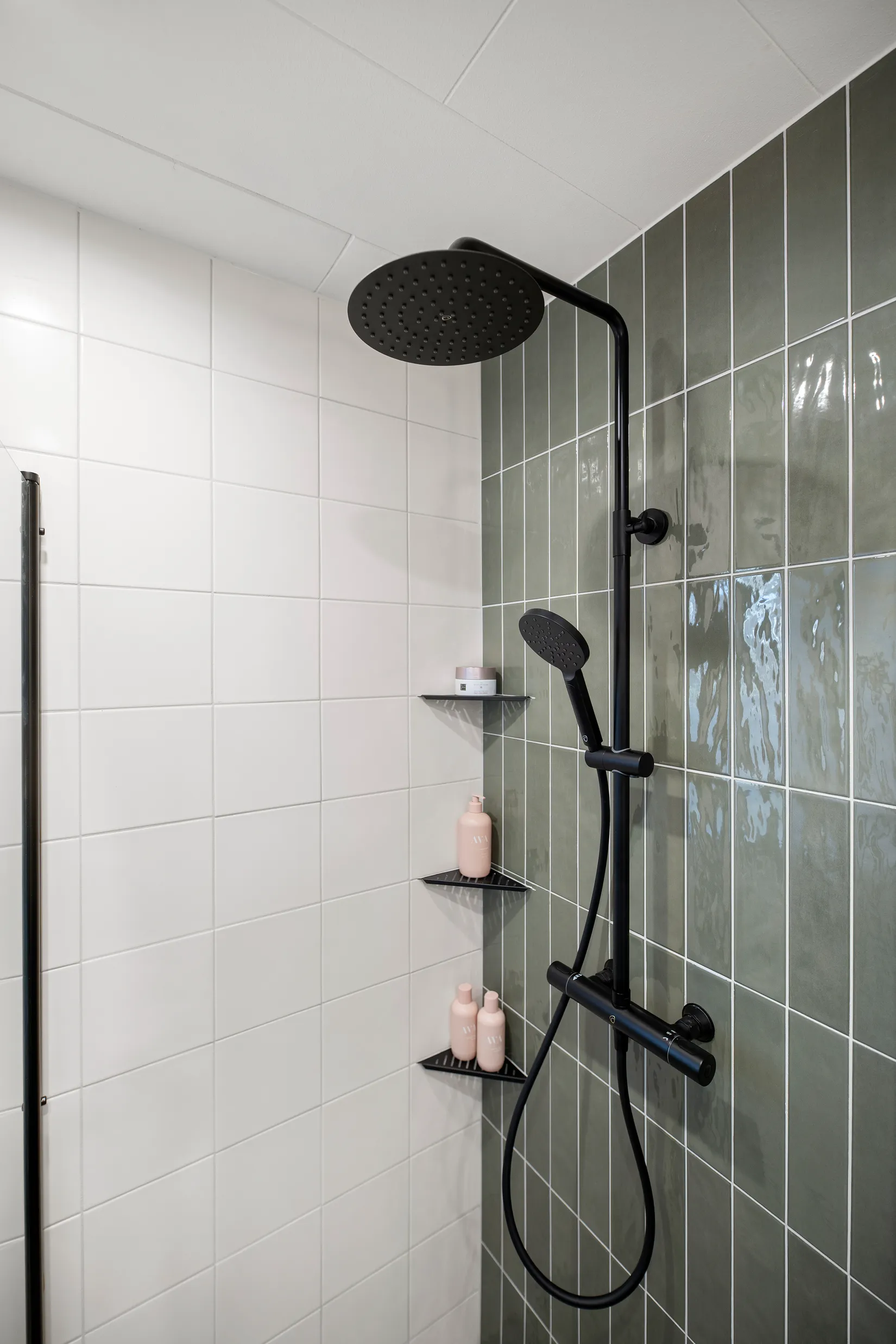 Villa, Genvägen 50, Centrala Knivsta, Knivsta