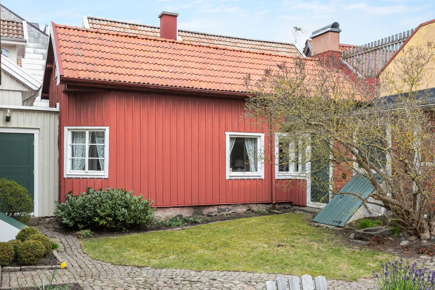 Villa, Drottninggatan 35, Centrum, Varberg