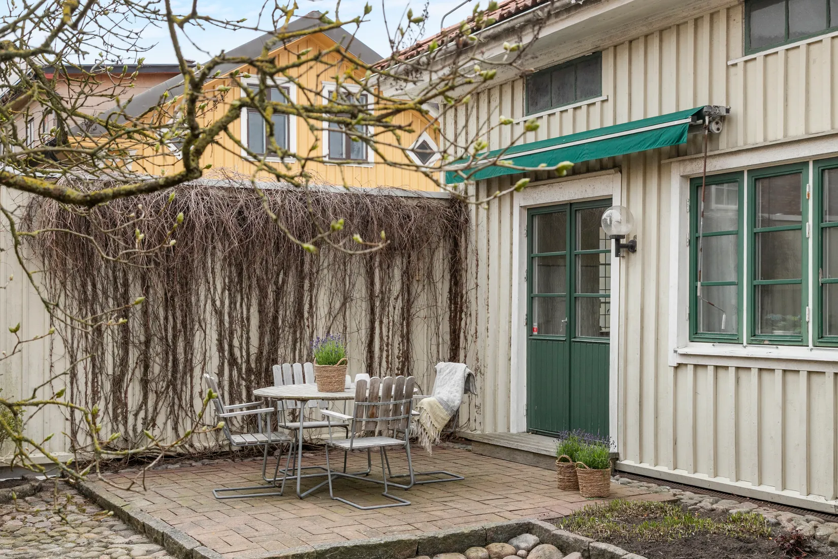 Villa, Drottninggatan 35, Centrum, Varberg