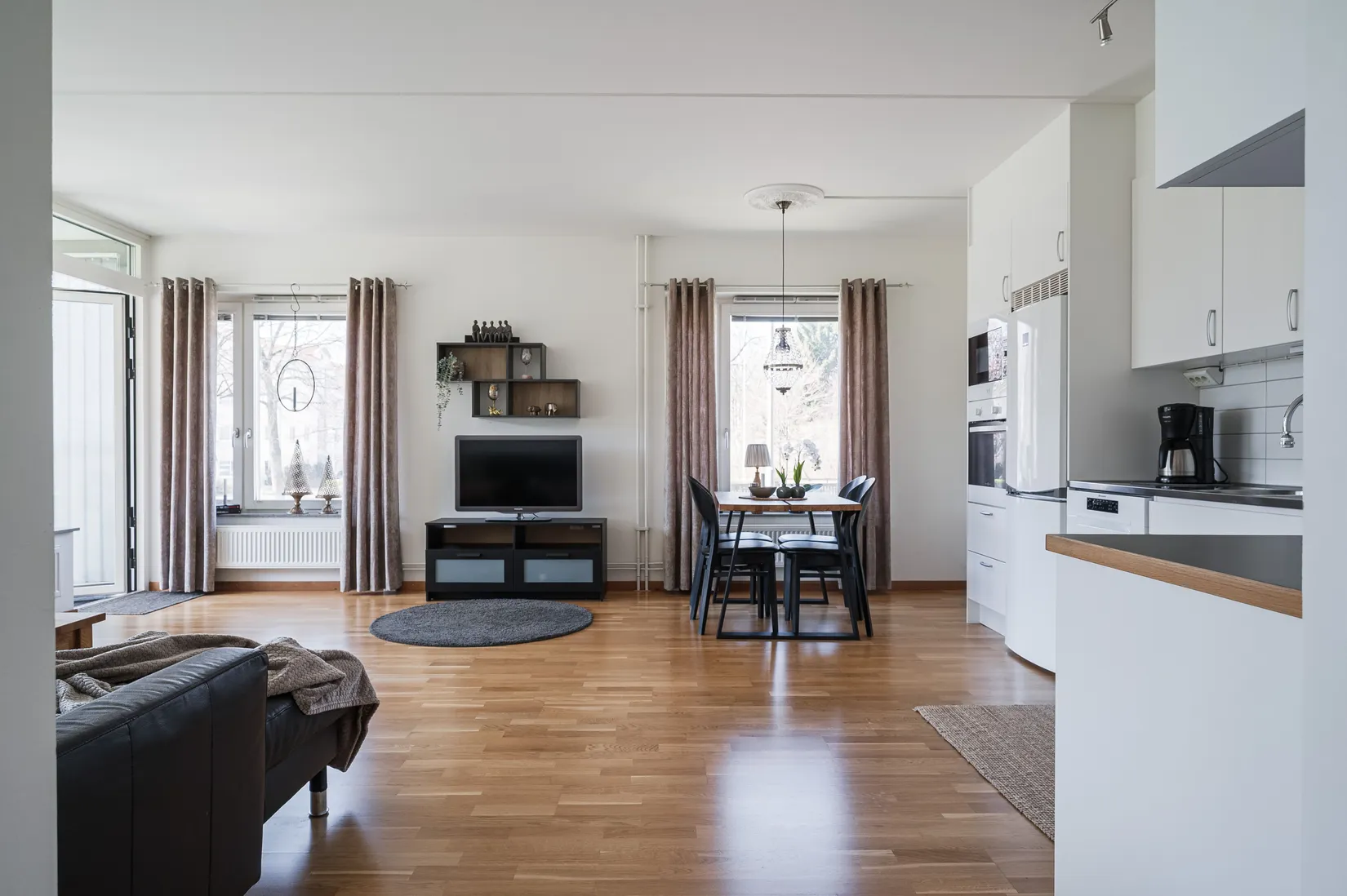 Bostadsrätt, Klockaregatan 9, Kinna, Mark