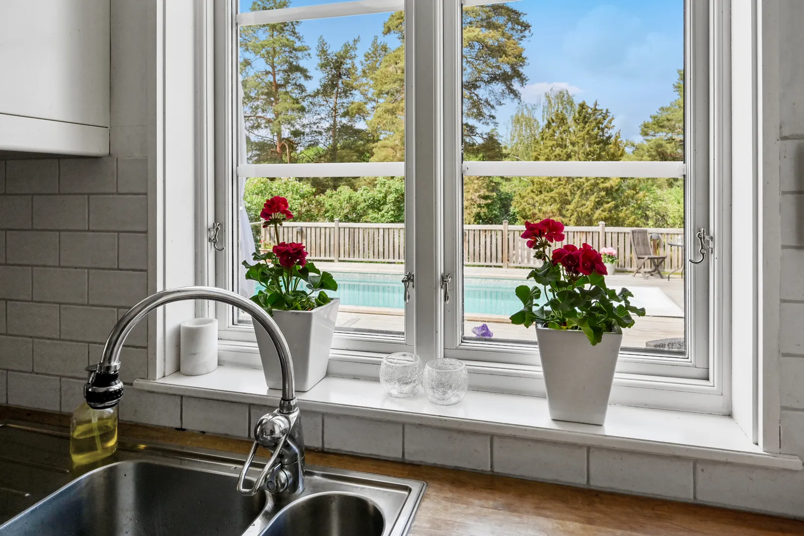 Gård/Skog, Marielundsvägen 2, Marielund, Upplands Väsby