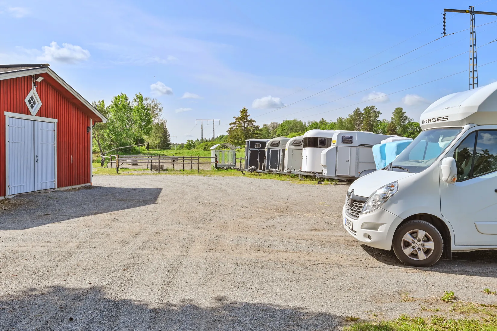 Gård/Skog, Marielundsvägen 2, Marielund, Upplands Väsby
