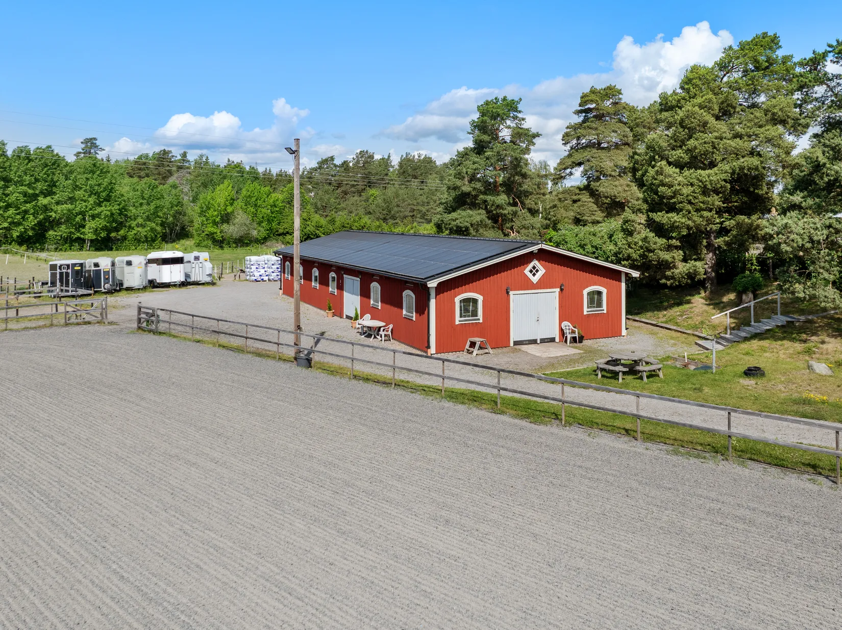 Gård/Skog, Marielundsvägen 2, Marielund, Upplands Väsby