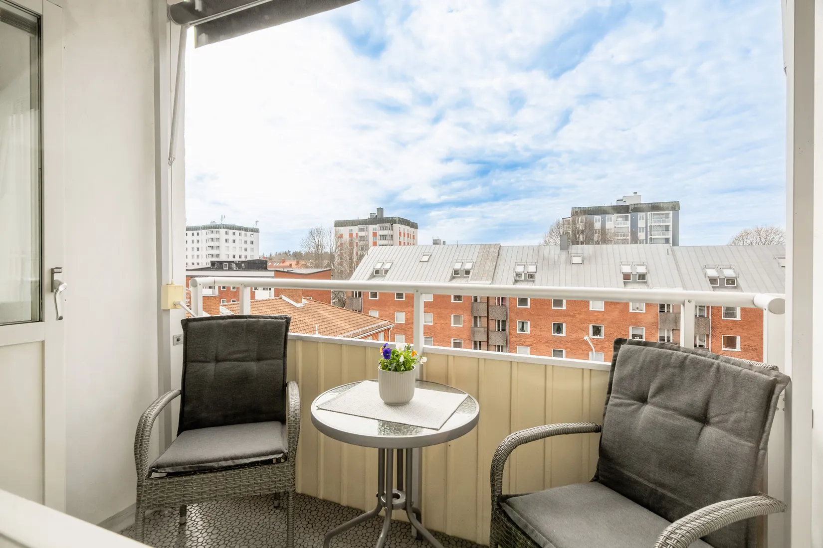 Bostadsrätt, Södra Kansligatan 28, Söder, Gävle