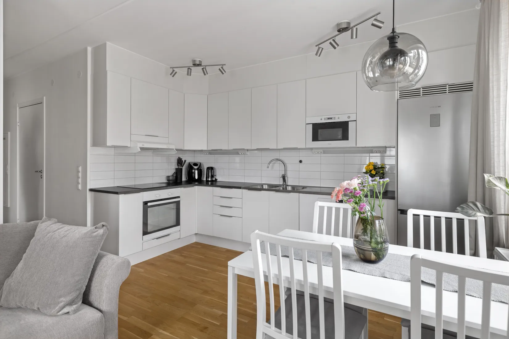 Bostadsrätt, Sandstuguvägen 57, Uttran Kvarnsjön, Botkyrka