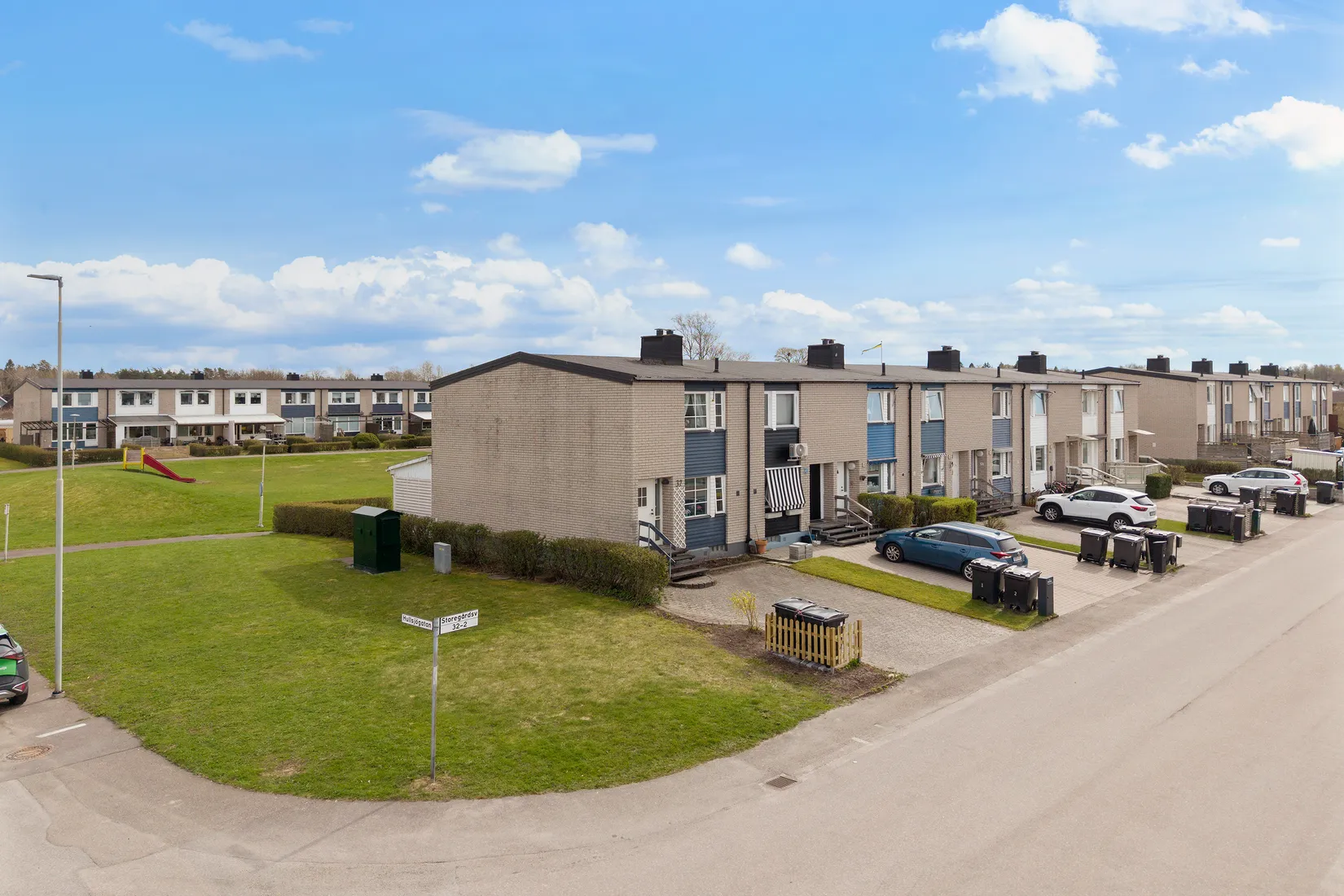 Villa, Radhus, Storegårdsvägen 32, Sandhem, Trollhättan