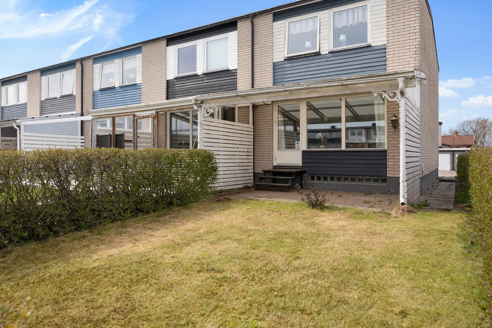 Villa, Radhus, Storegårdsvägen 32, Sandhem, Trollhättan