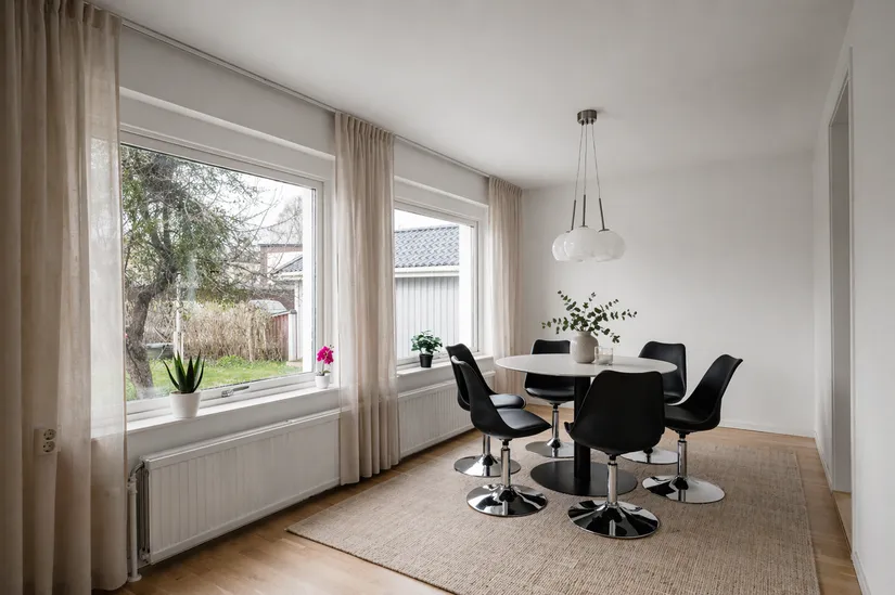 Villa, Snickarvägen 30, Bro - Gamla Bro, Upplands-Bro