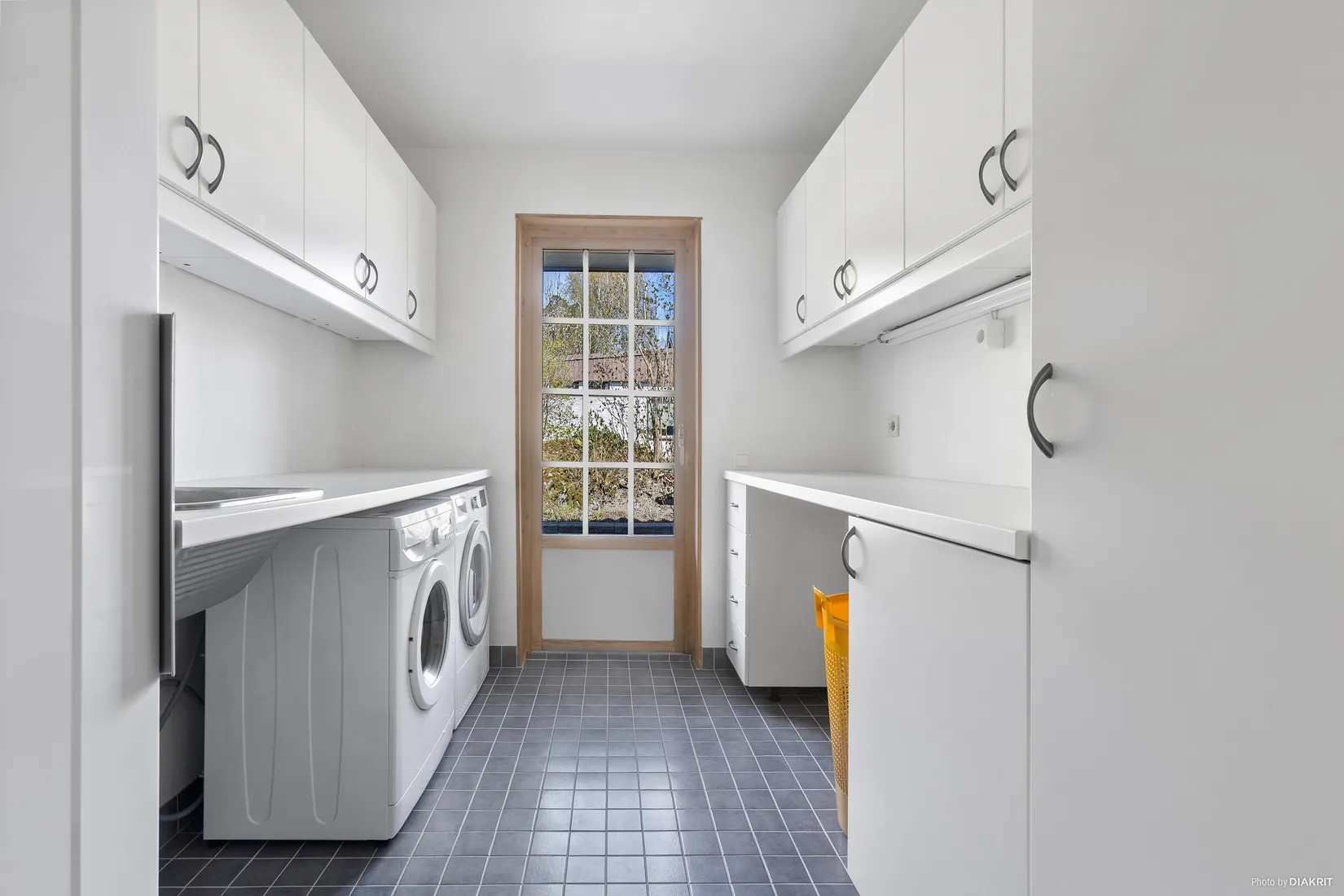 Villa, Almvägen 35, Östra Vallabrink, Täby