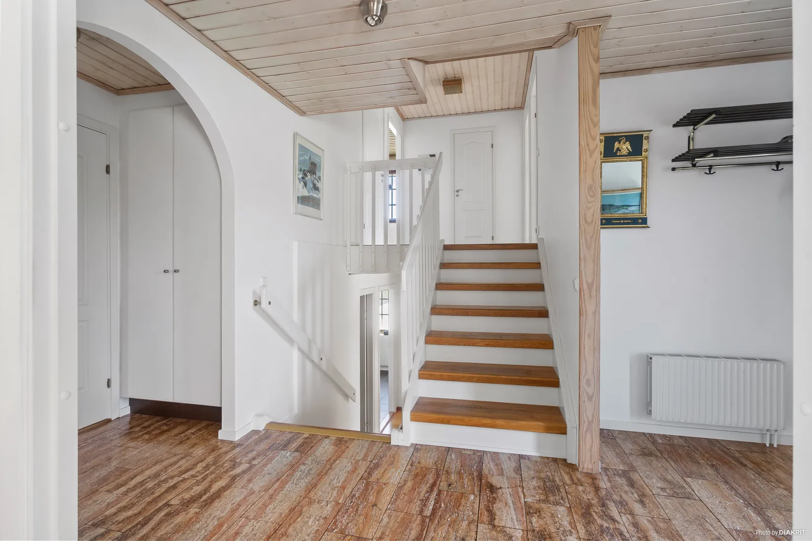 Villa, Almvägen 35, Östra Vallabrink, Täby