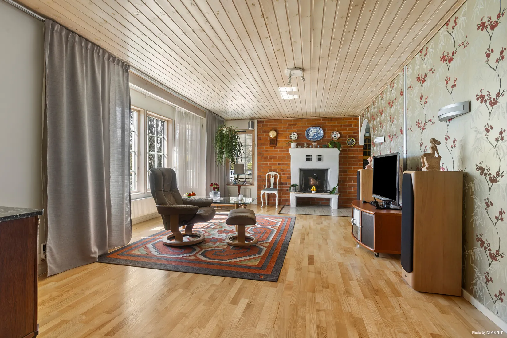 Villa, Almvägen 35, Östra Vallabrink, Täby