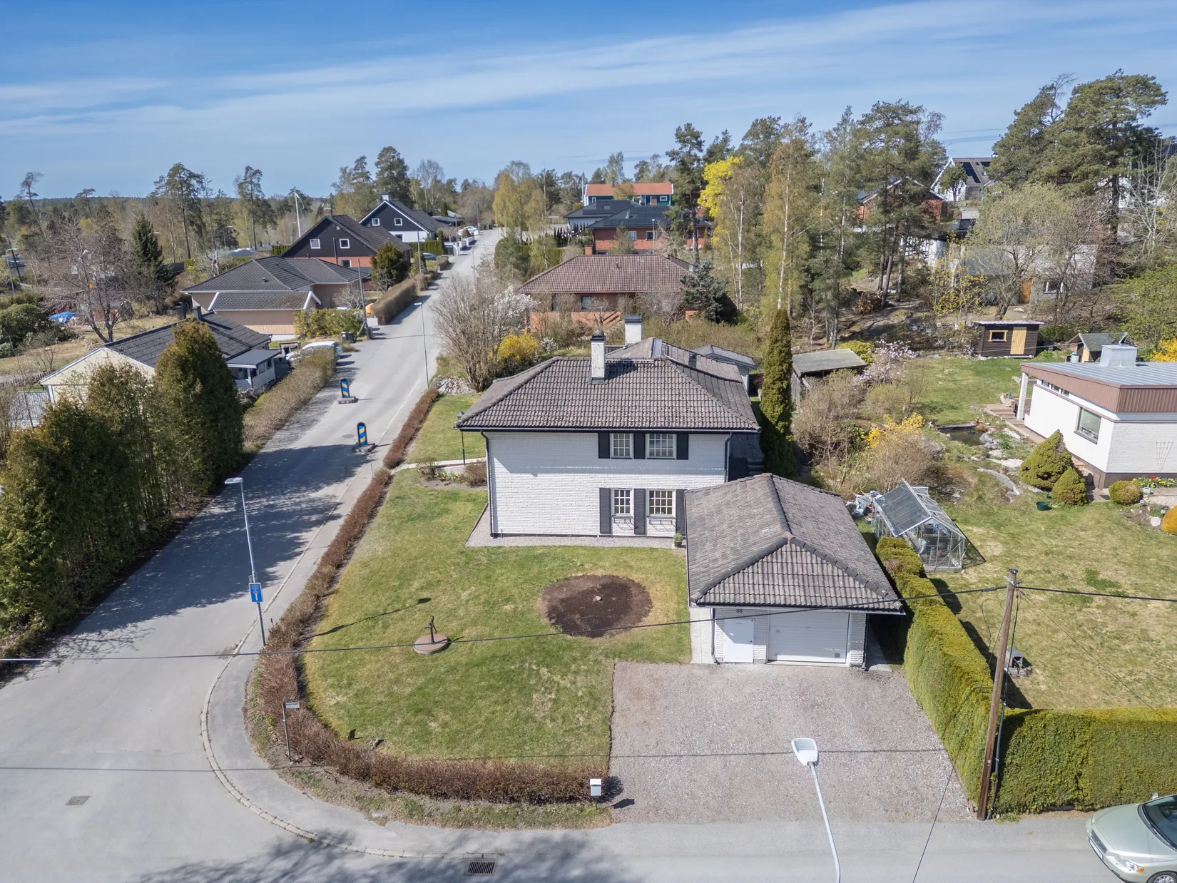 Villa, Almvägen 35, Östra Vallabrink, Täby