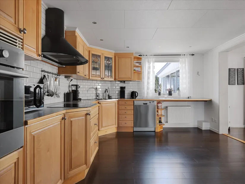 Gård/Skog, Lössbo 8, Kville, Tanum