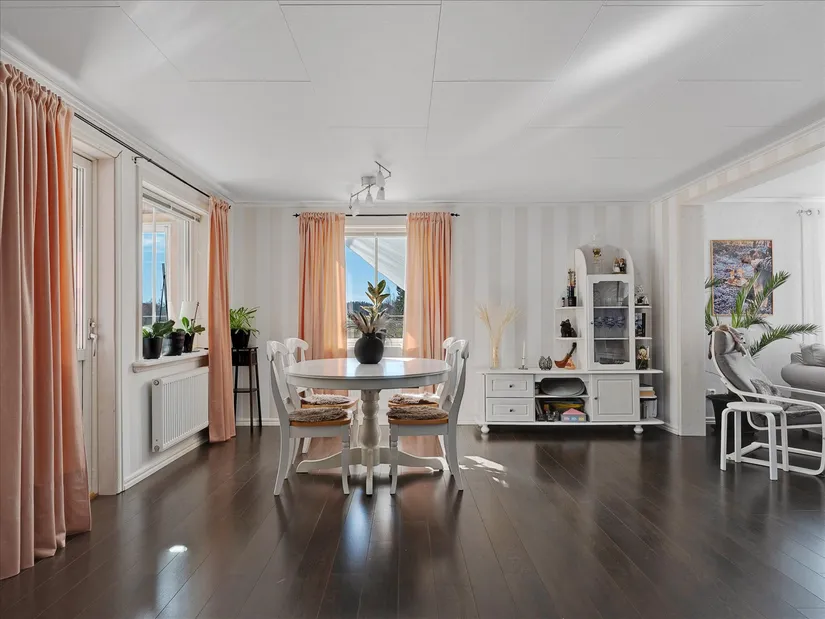 Gård/Skog, Lössbo 8, Kville, Tanum