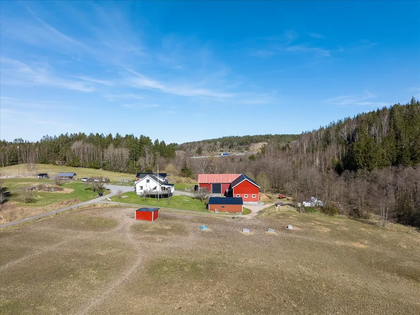 Gård/Skog, Lössbo 8, Kville, Tanum