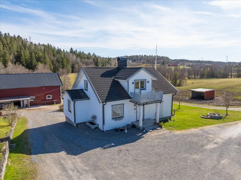 Gård/Skog, Lössbo 8, Kville, Tanum