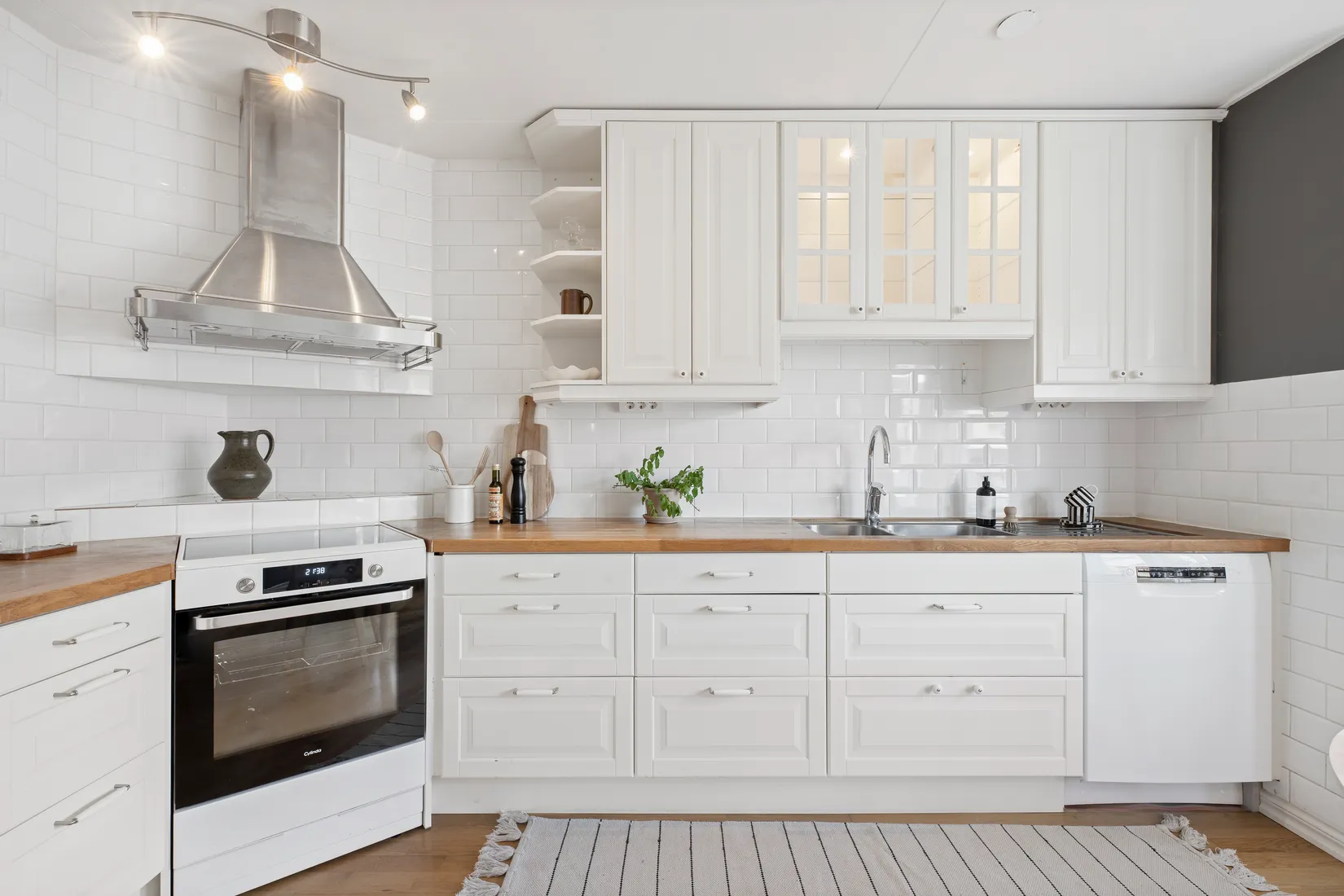 Villa, Vendelvägen 5E, Läby, Uppsala