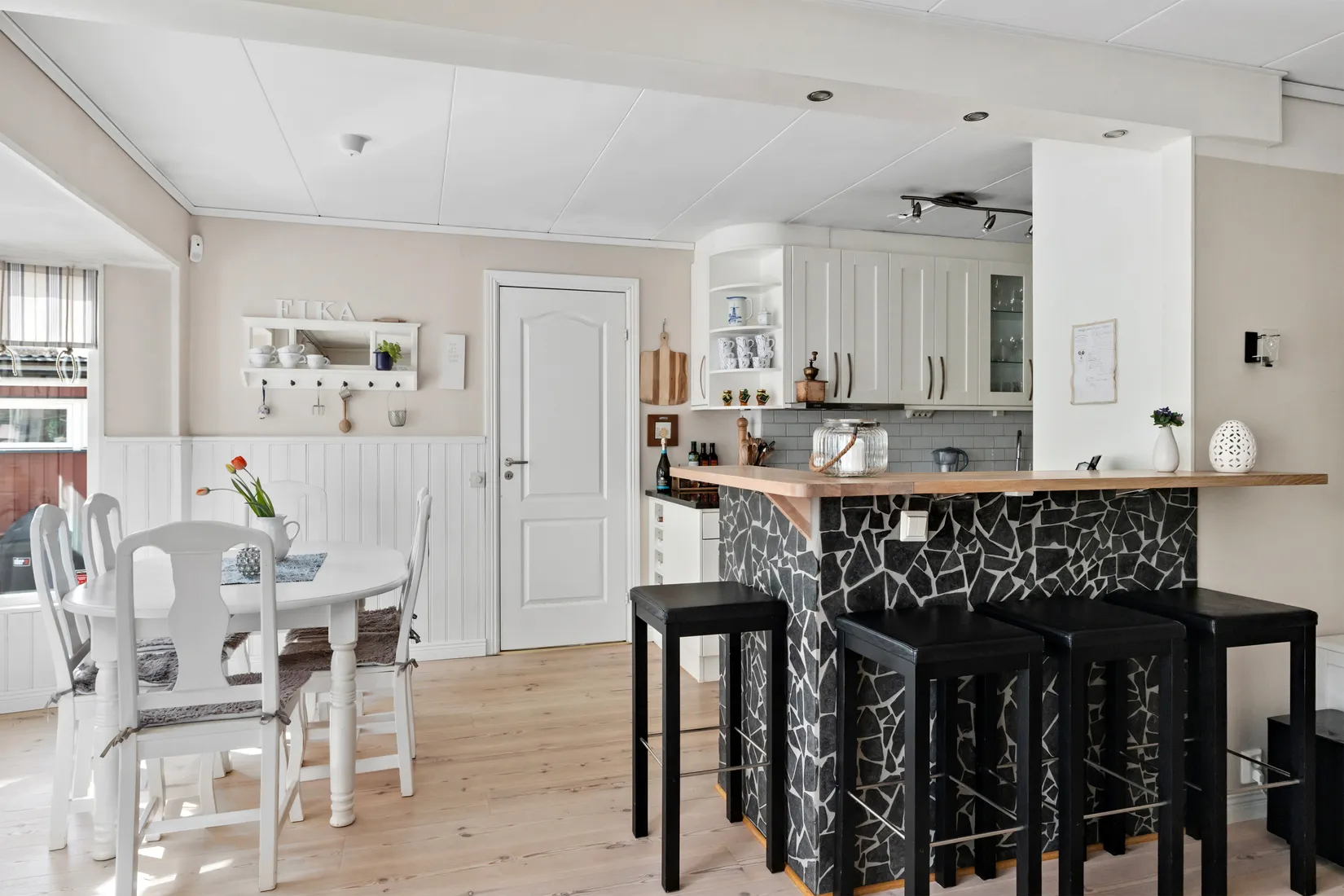 Villa, Bokvägen 21, Märsta - Arenberga, Sigtuna