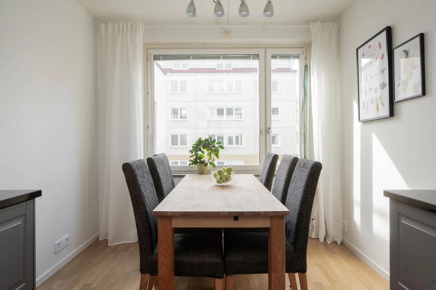 Bostadsrätt, Stationsvägen 34A, Centrala Stuvsta, Huddinge