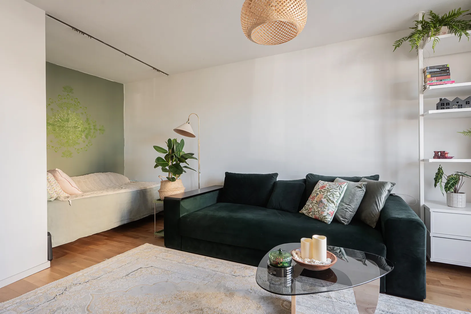Bostadsrätt, Runvägen 3, Centrala Huddinge/Kvarnbergsplan, Huddinge