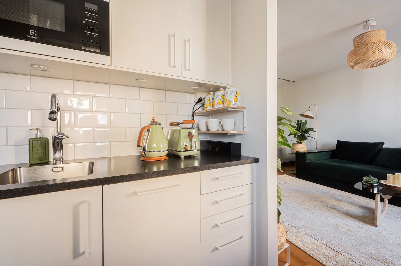 Bostadsrätt, Runvägen 3, Centrala Huddinge/Kvarnbergsplan, Huddinge