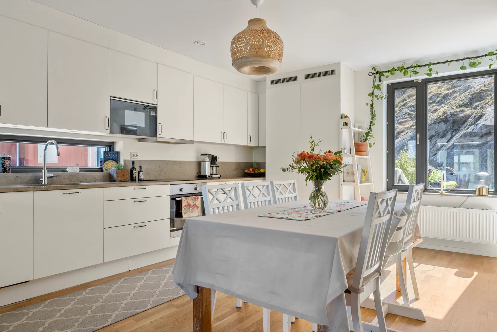 Radhus, Tallsätravägen 23C, Rönninge, Salem