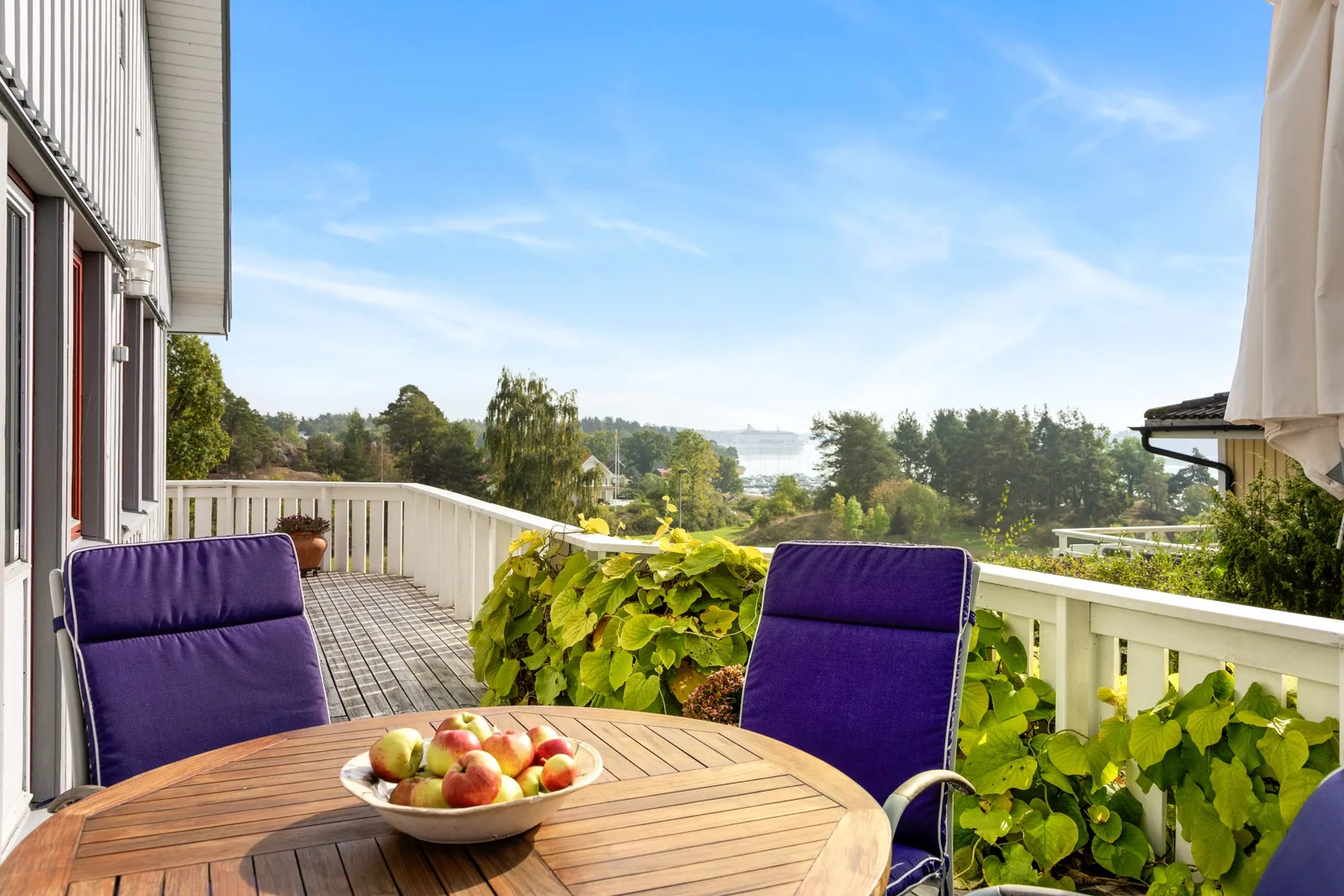 Villa, Gläntans väg 2, Skärgårdsstad, Österåker