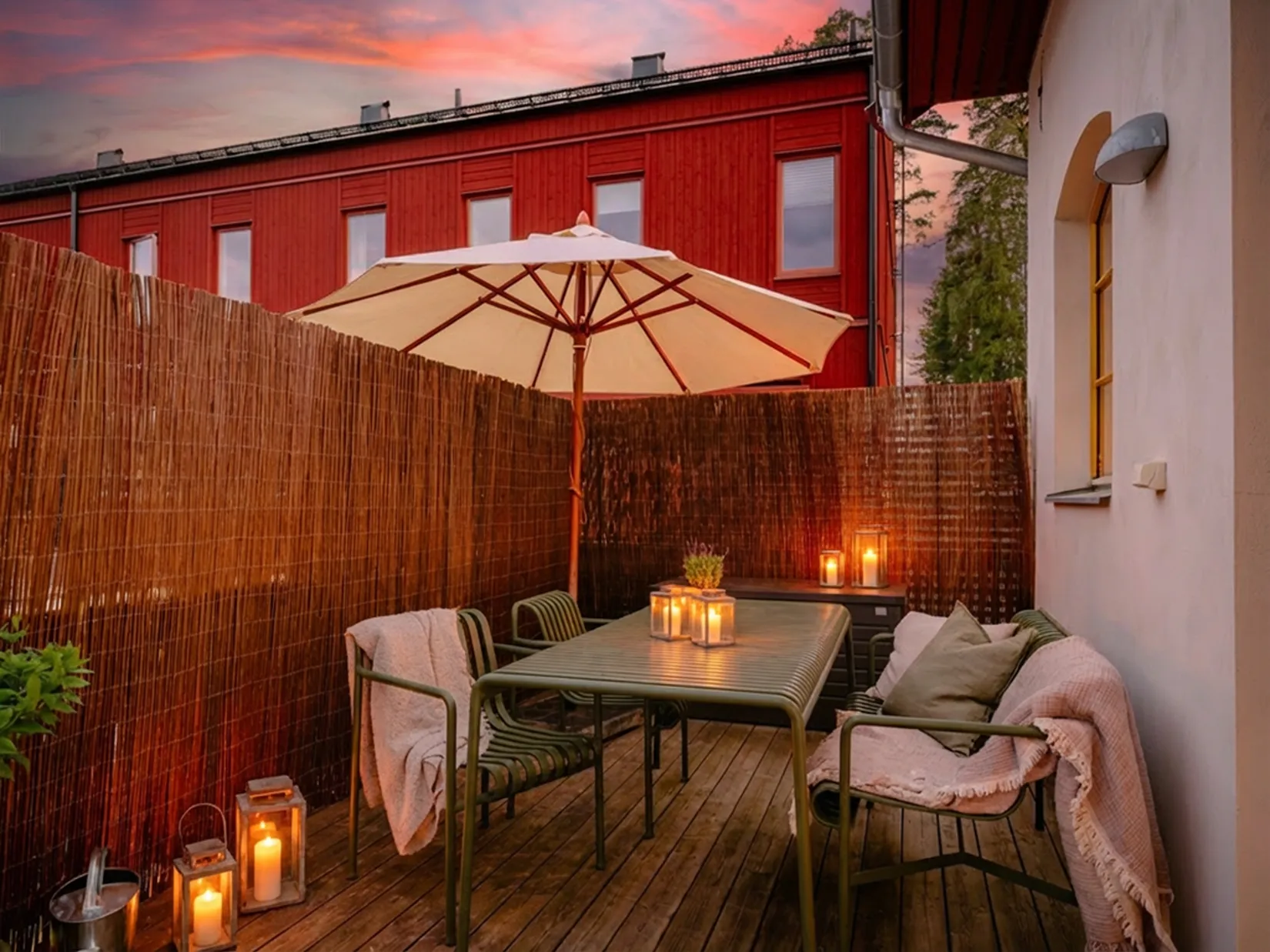 Bostadsrätt, Radhus, Rådans gårdsväg 85, Silverdal, Sollentuna