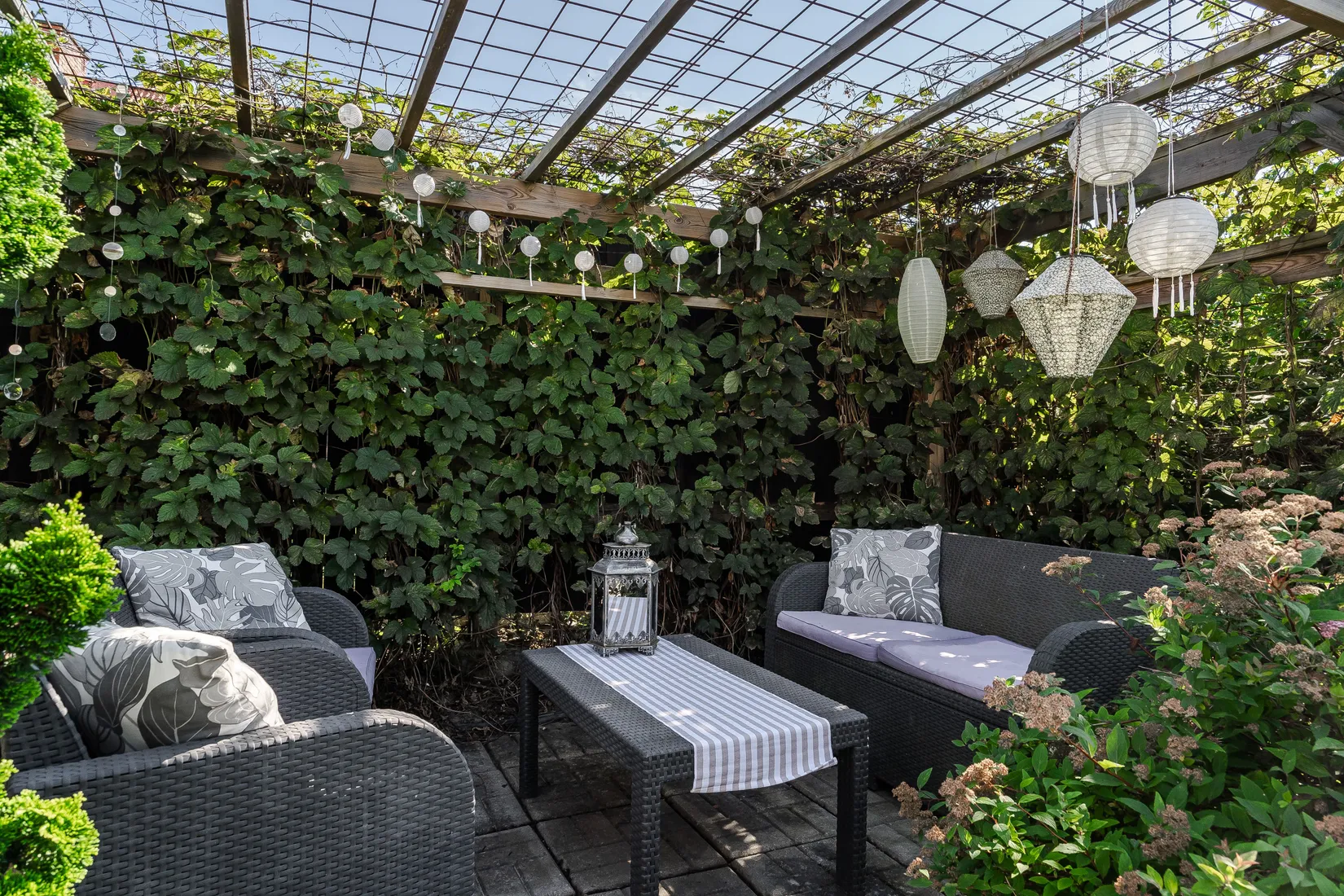 Villa, Nyhemsgatan 43, Katrineholm Nävertorp, Katrineholm