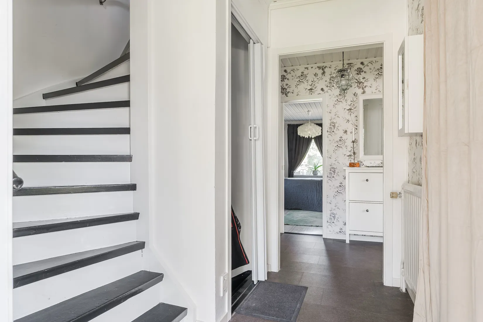 Villa, Nyhemsgatan 43, Katrineholm Nävertorp, Katrineholm