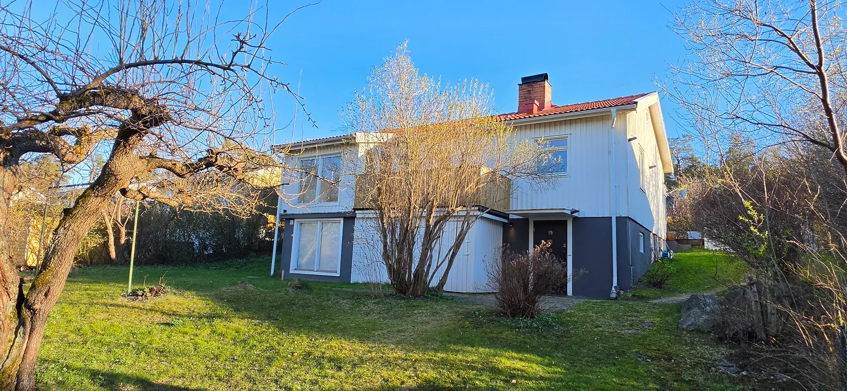 Villa, Vinbärsvägen 24, Eneby, Stockholm