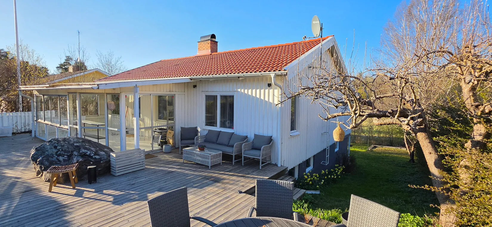 Villa, Vinbärsvägen 24, Eneby, Stockholm