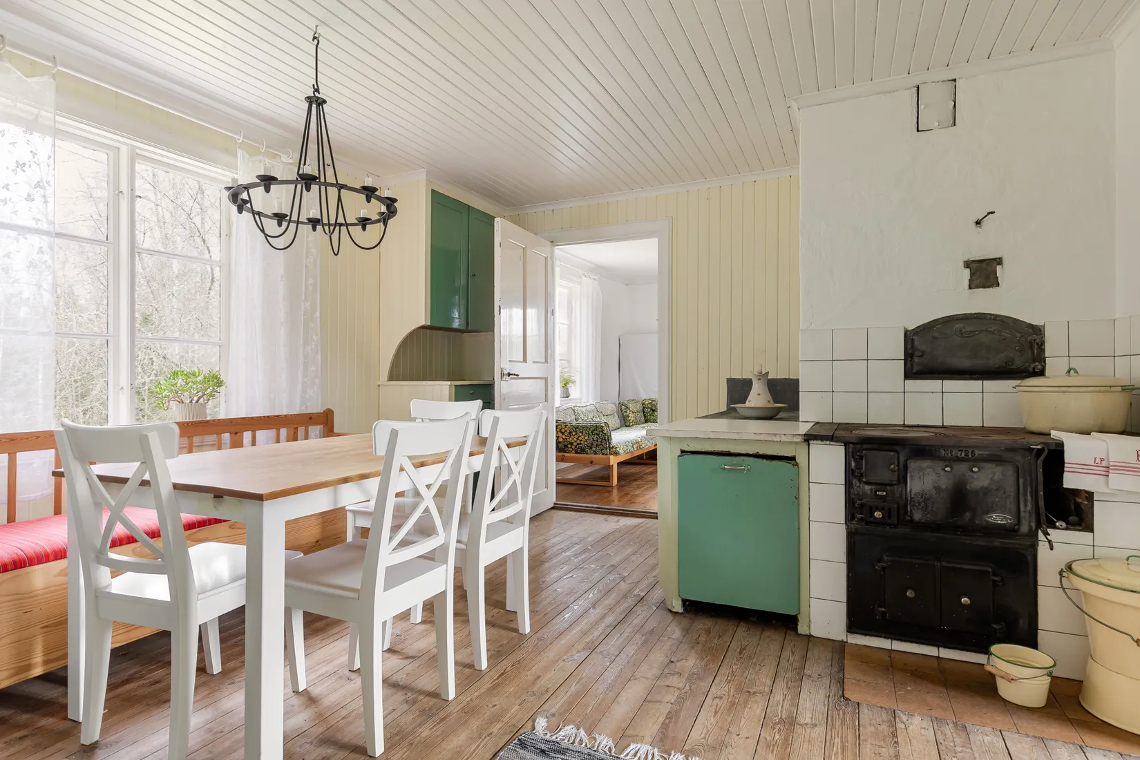 Villa, Gård/Skog, Åby säteri LUMBRA, Horn, Kinda