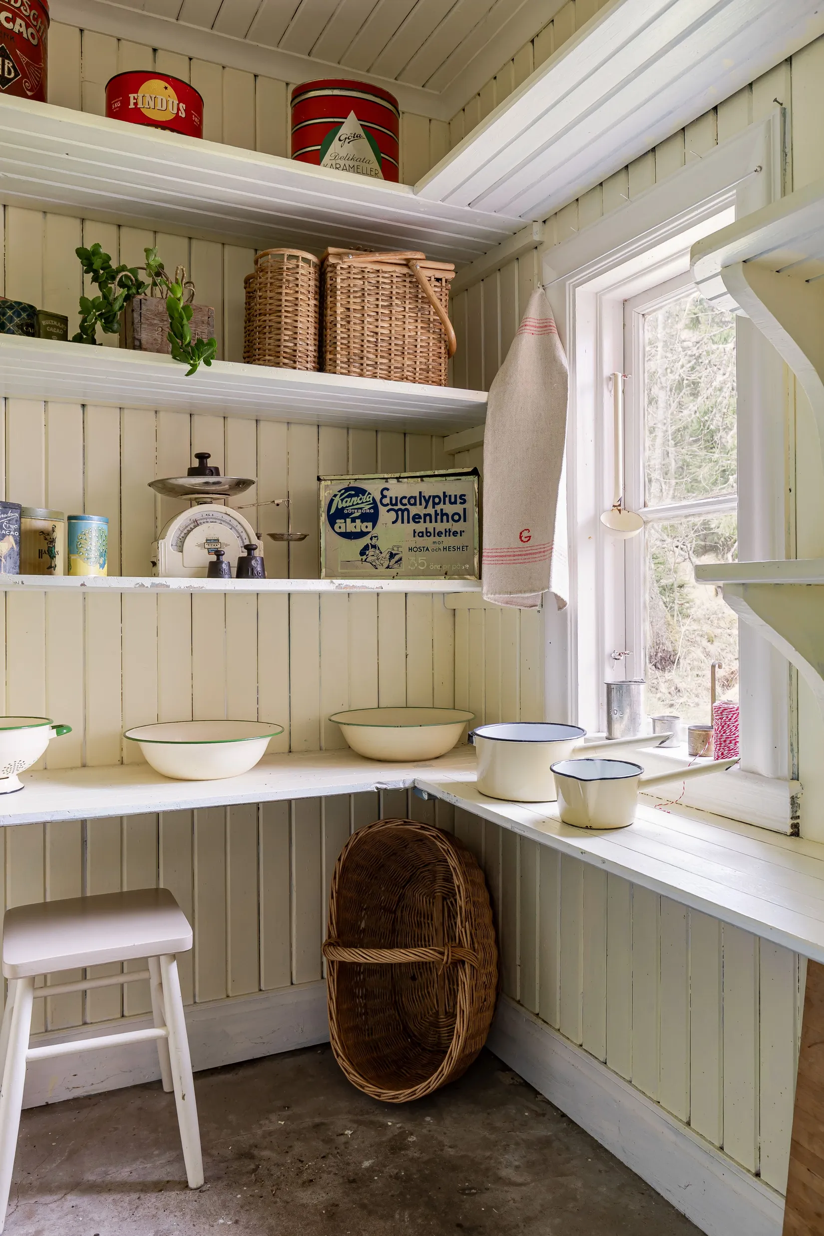 Villa, Gård/Skog, Åby säteri LUMBRA, Horn, Kinda