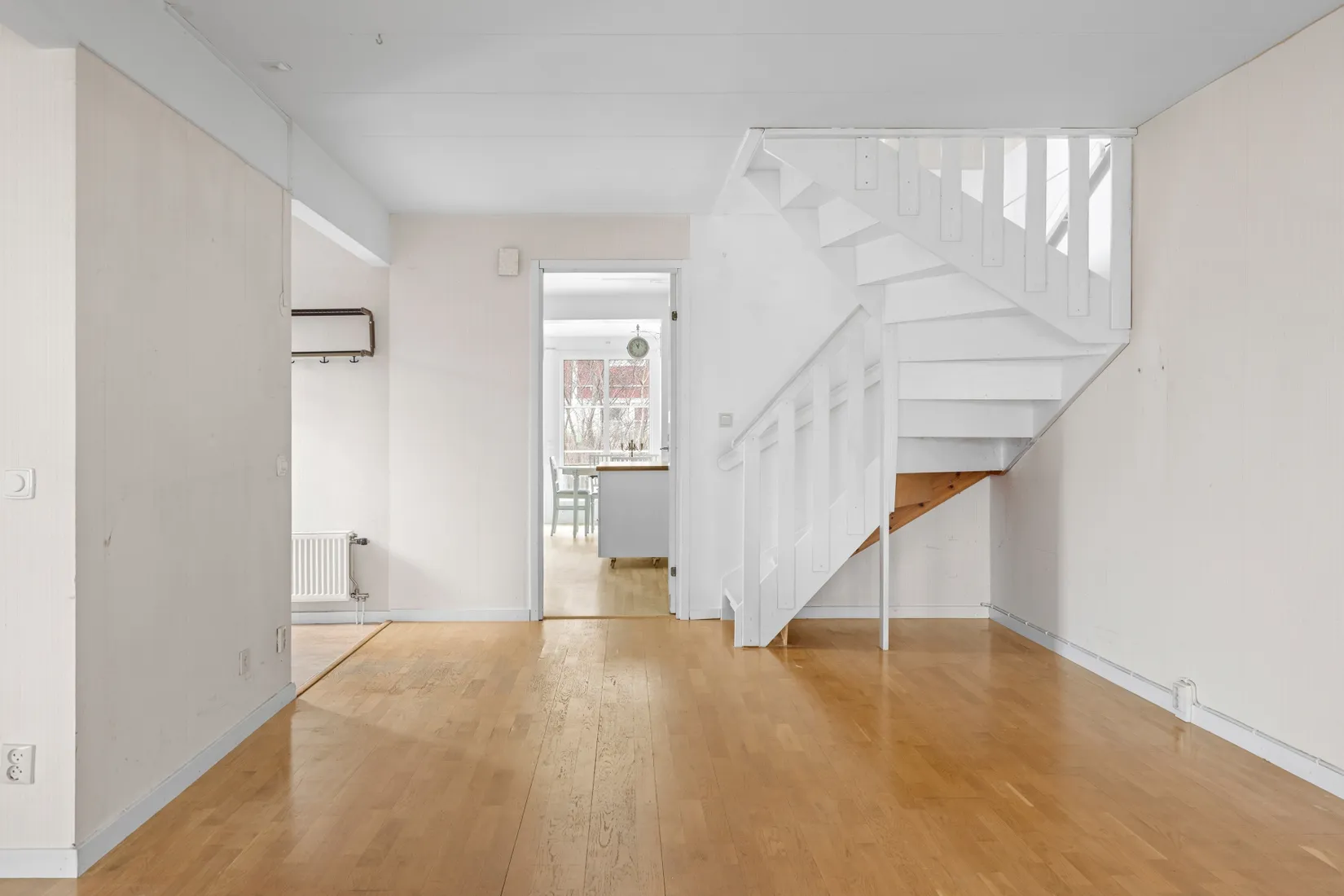 Villa, Radhus, Mjölnarvägen 11, Bålsta Broby Backar, Håbo