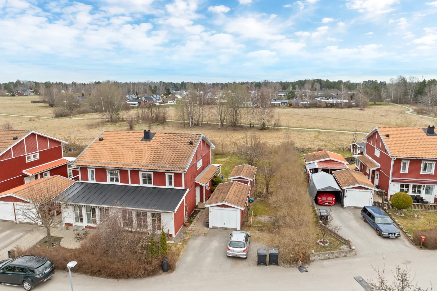 Villa, Radhus, Mjölnarvägen 11, Bålsta Broby Backar, Håbo