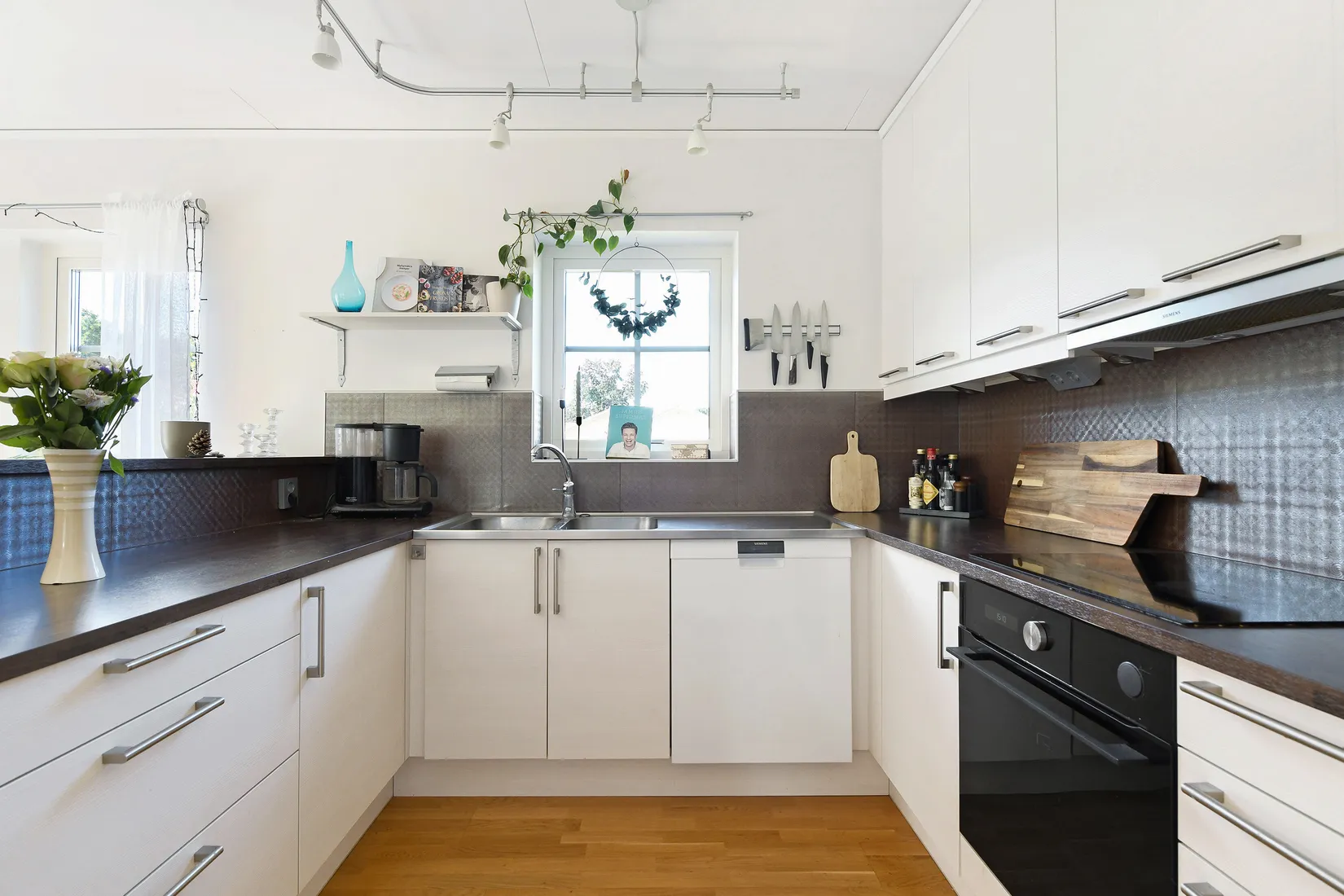 Villa, Robert Carricks väg 16, Valbo, Gävle