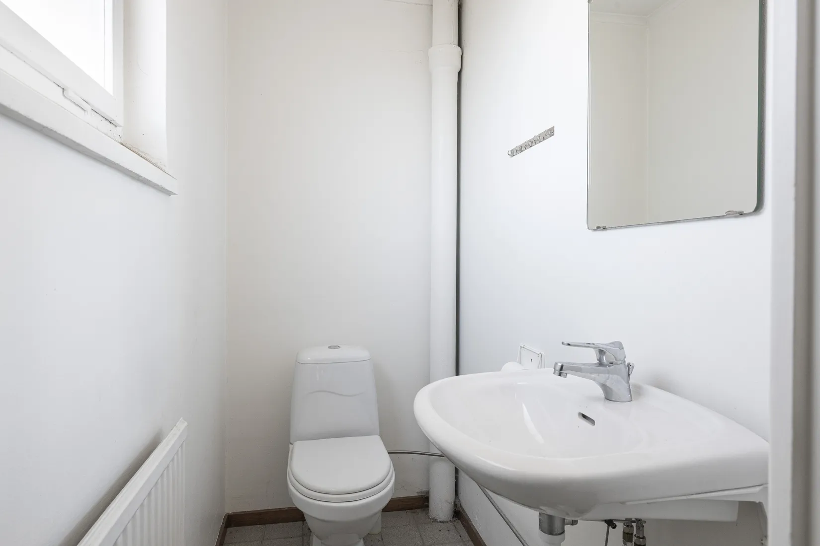 Radhus, Envägen 20, Centrala Väsby, Upplands Väsby