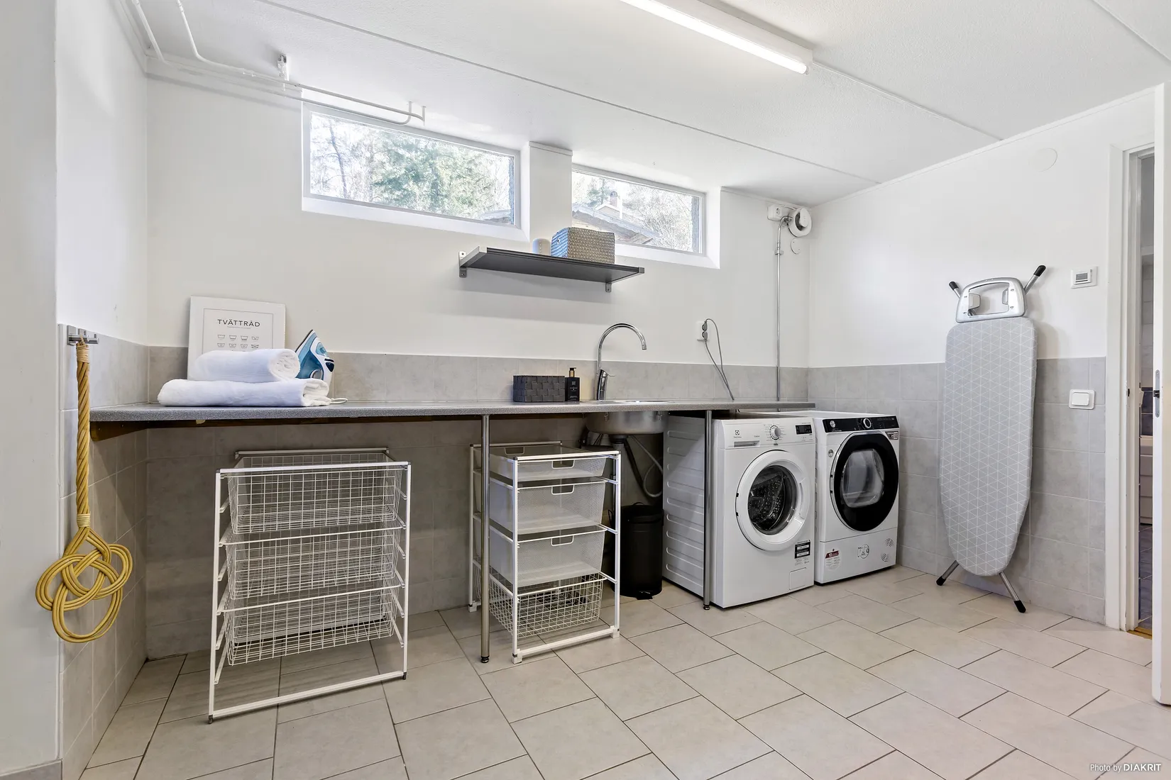 Villa, Djäknevägen 34, Ensta, Täby