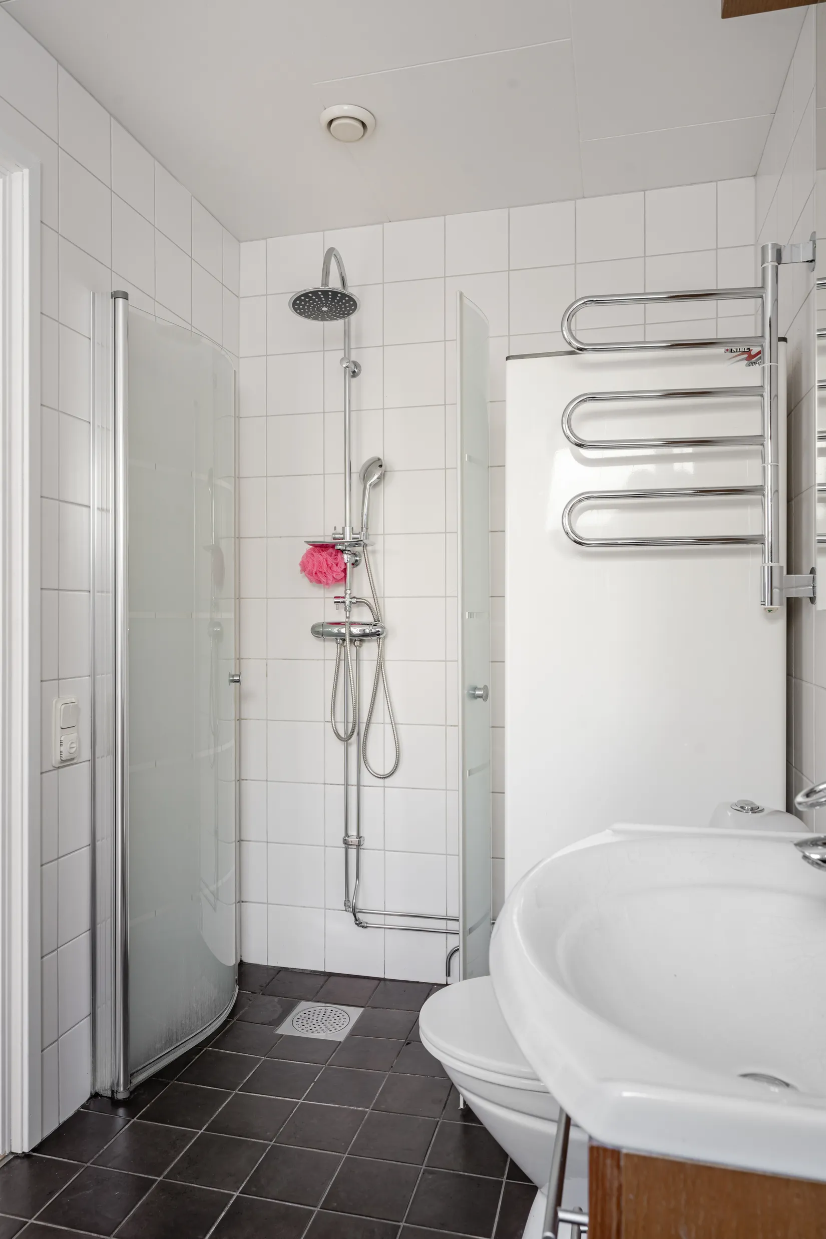 Villa, Radhus, ALLIANSVÄGEN 90, Gribbylund, Täby