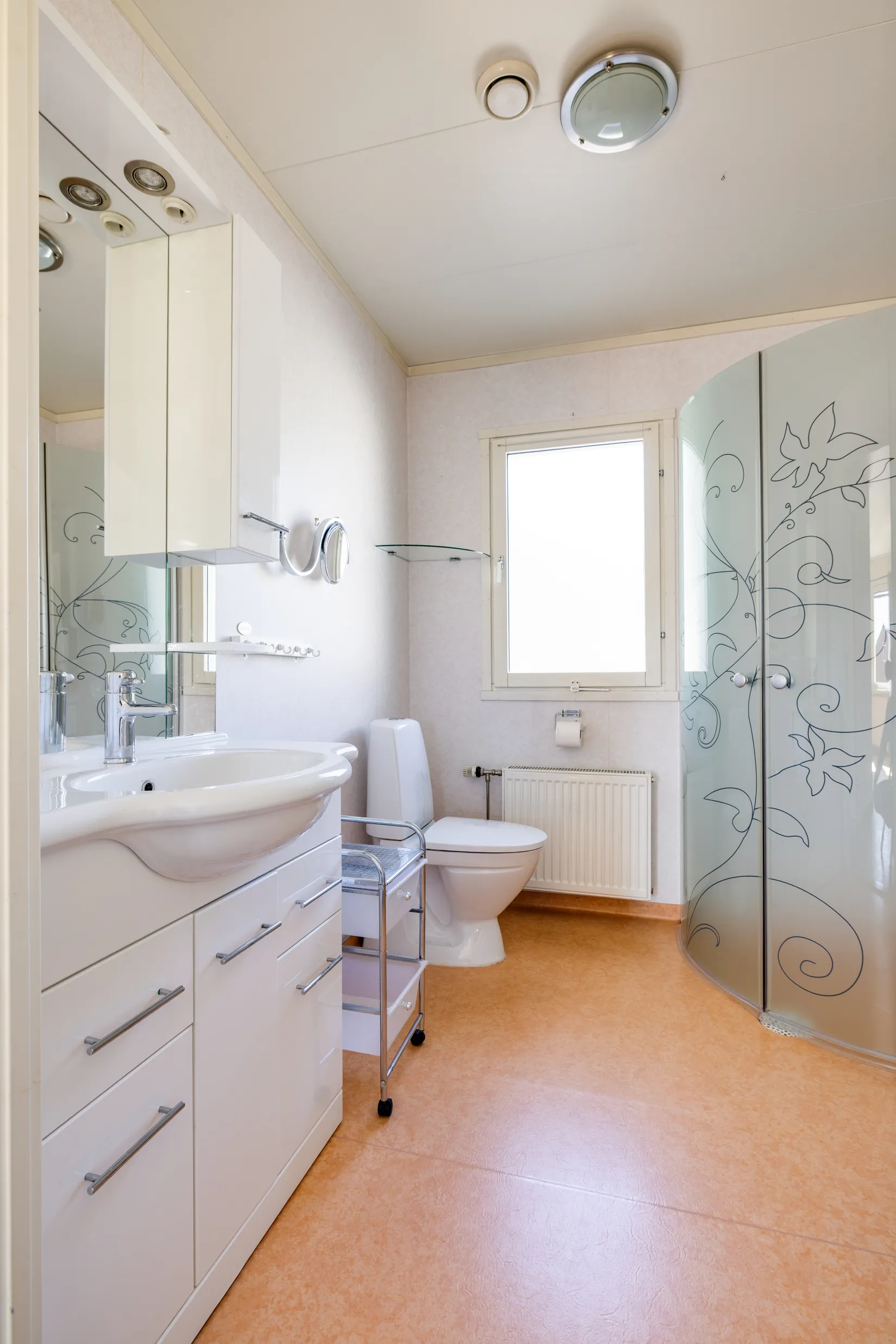 Villa, Skogslyckevägen 4, Svanesund, Orust