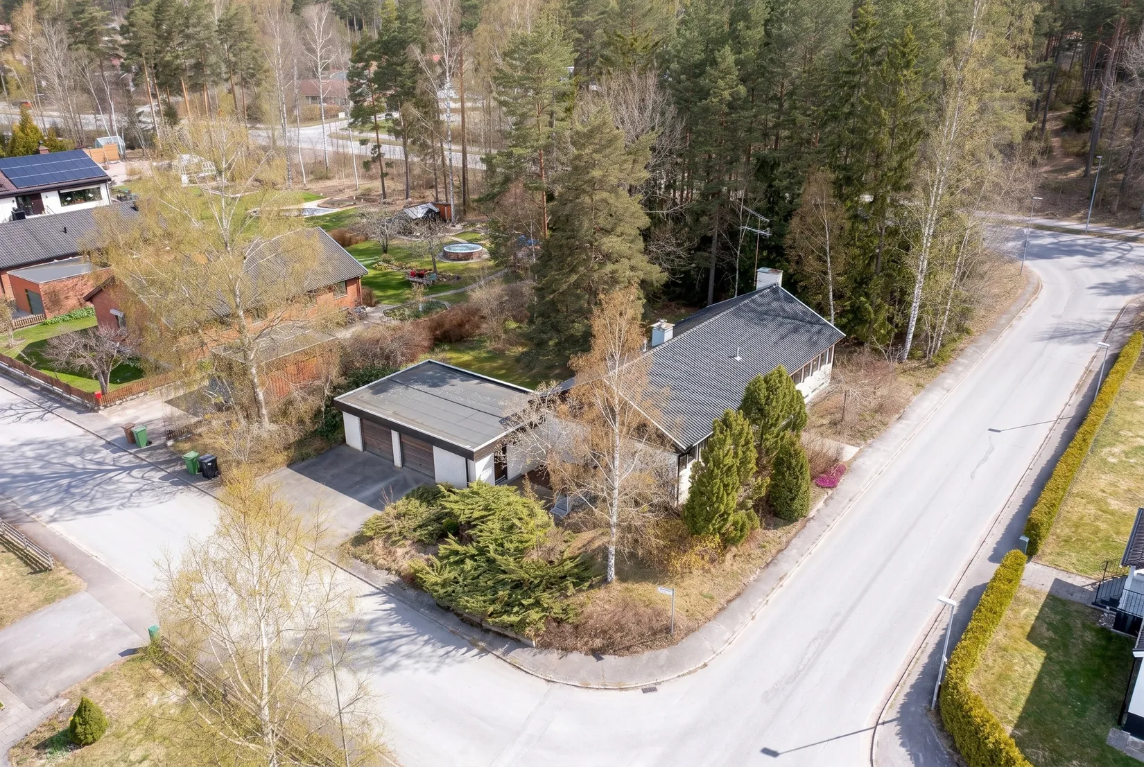 Villa, Boplatsgatan 2, Bjurhovda, Västerås